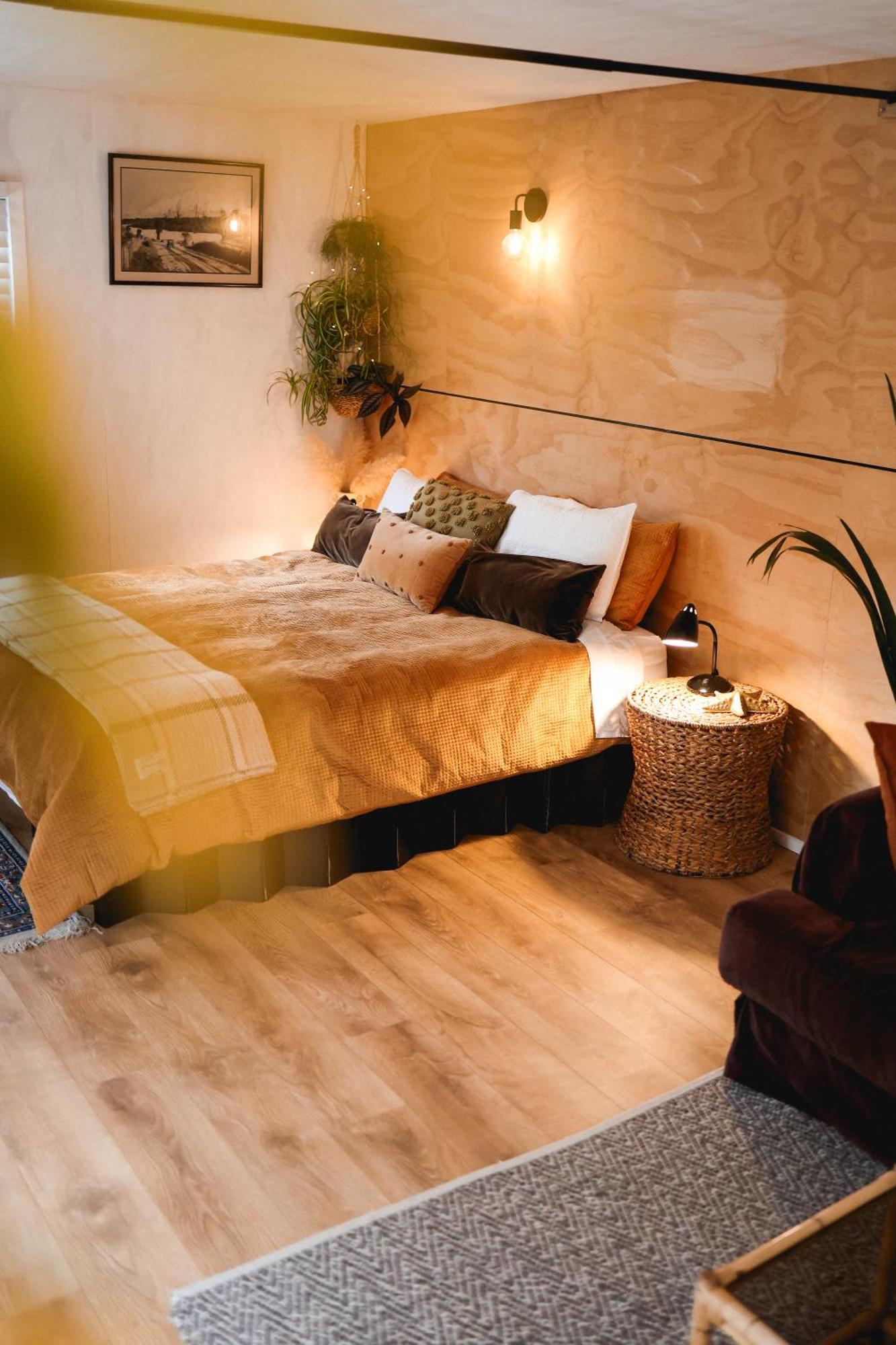 Kaitake Kabana - Unique, Off-Grid, Studio Retreat Oakura Екстер'єр фото